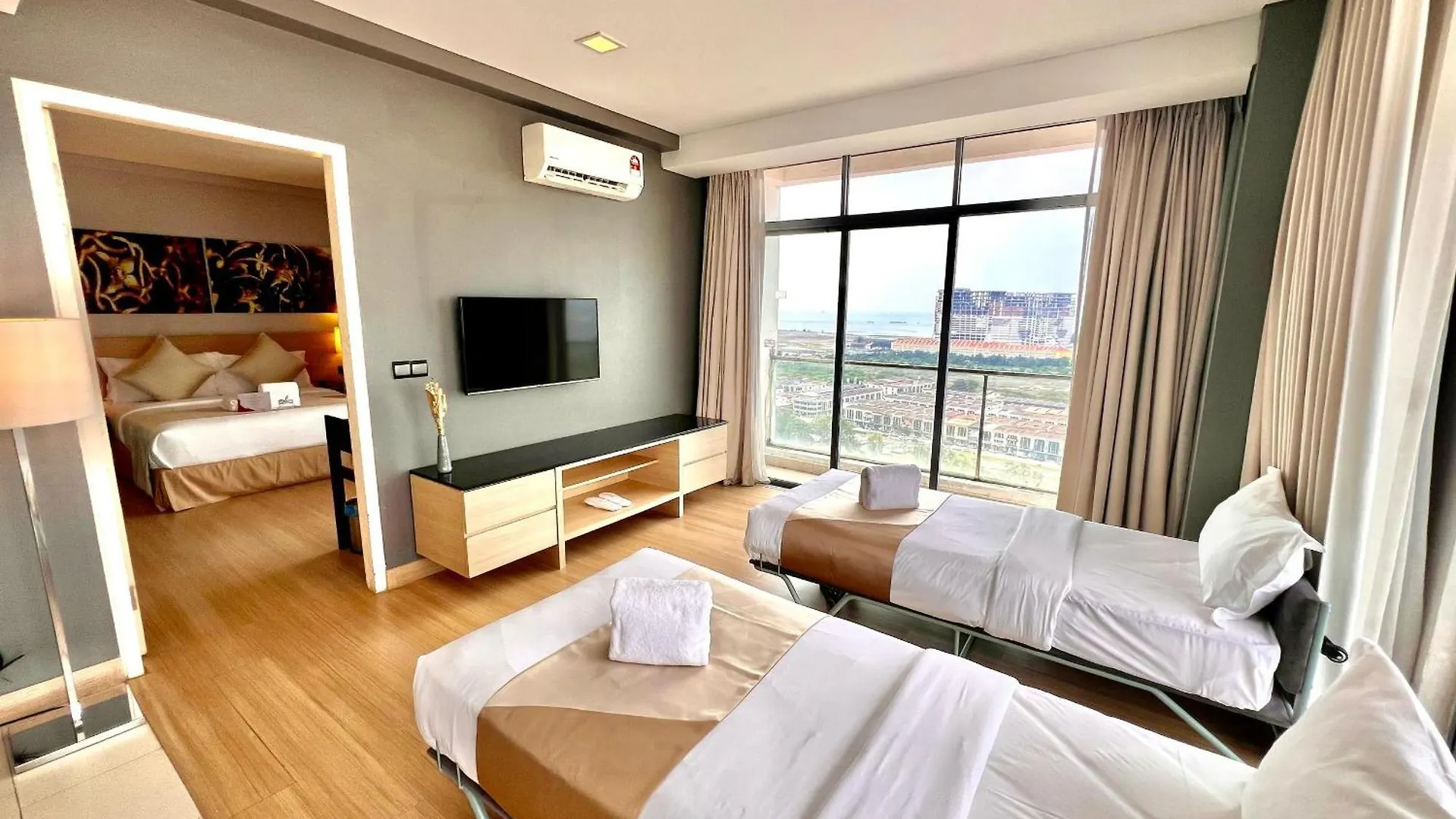 Asia Melaka Hotel Managed By The Straits Hotel & Suites 4*, Malacca